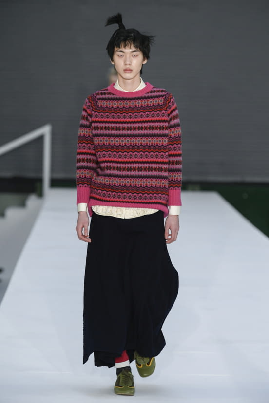 woman<br>FW22