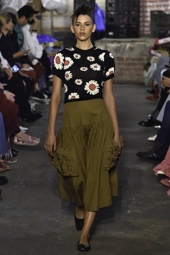 woman<br>SS19