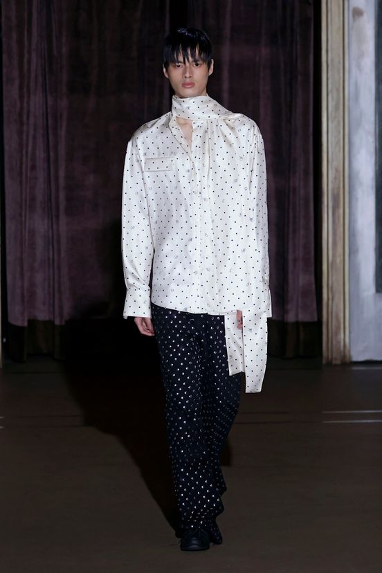 woman<br>FW25