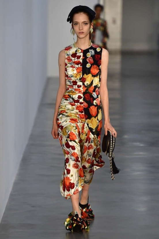 woman<br>SS18