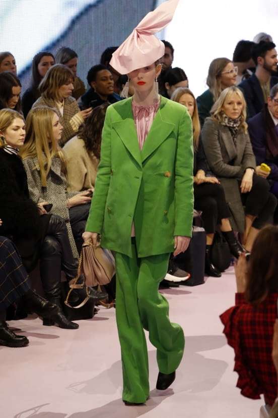 woman<br>SS18