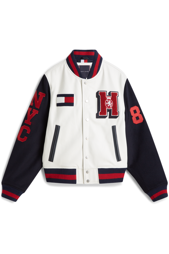 woman<br>FW25