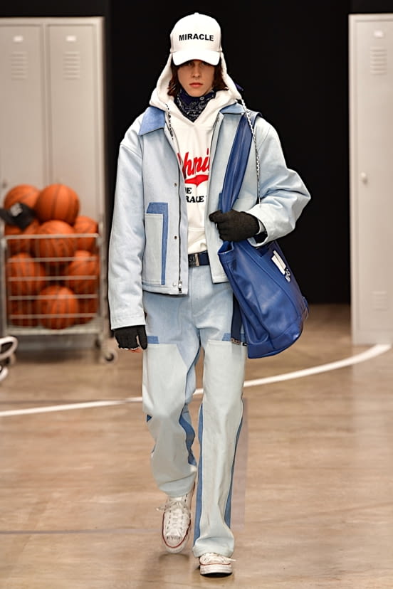 man<br>FW22