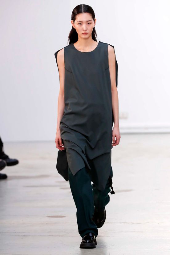 woman<br>FW23