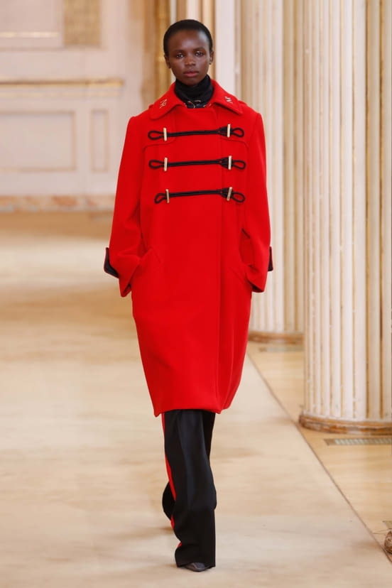 woman<br>FW18