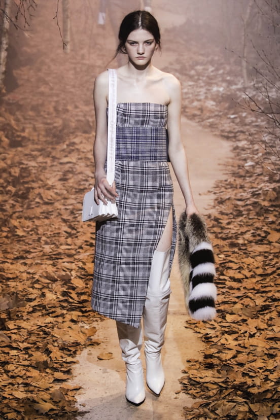 woman<br>F/W 17