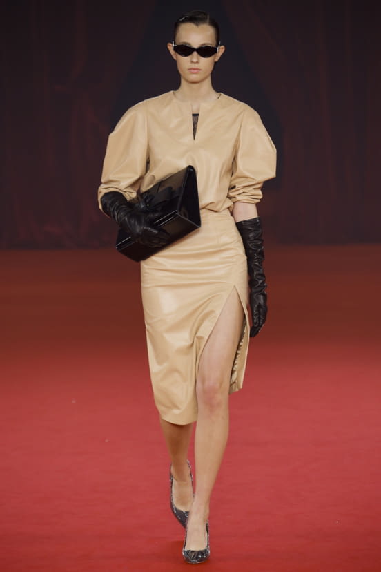 woman<br>S/S 18