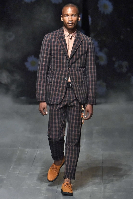 man<br>SS19