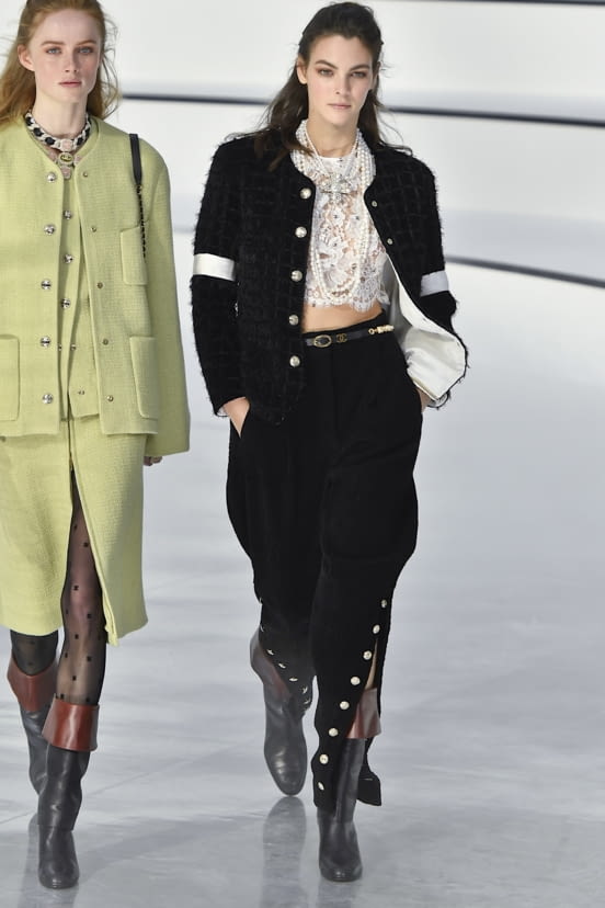 woman<br>FW20