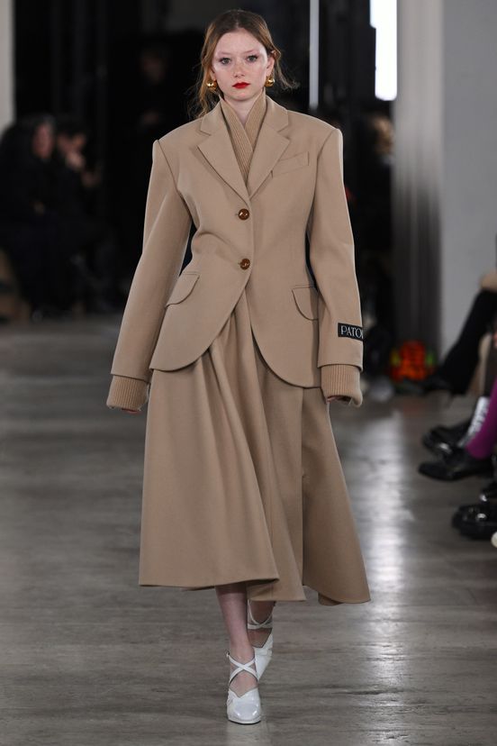 woman<br>FW24