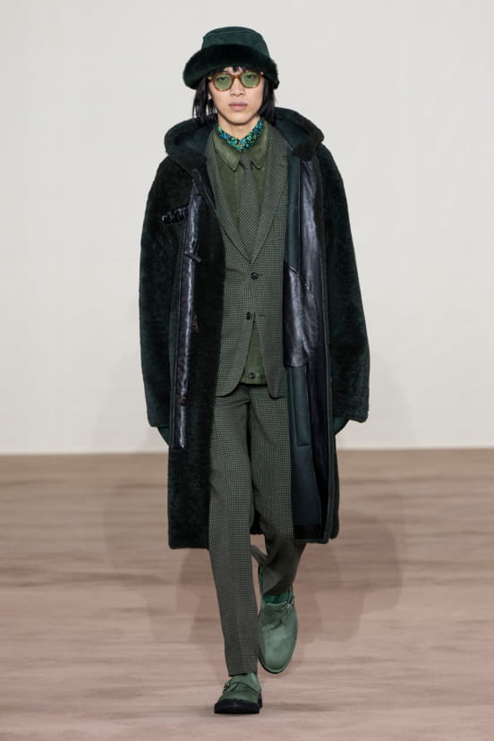 man<br>FW22