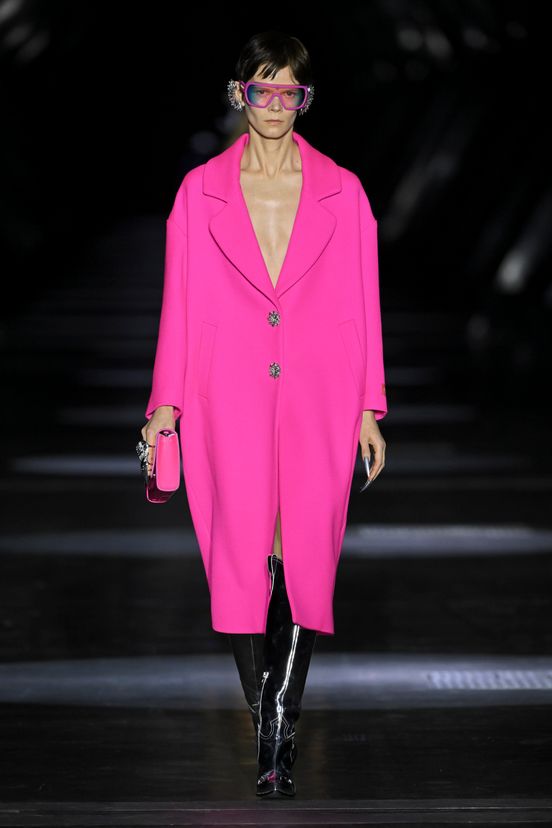 woman<br>FW23