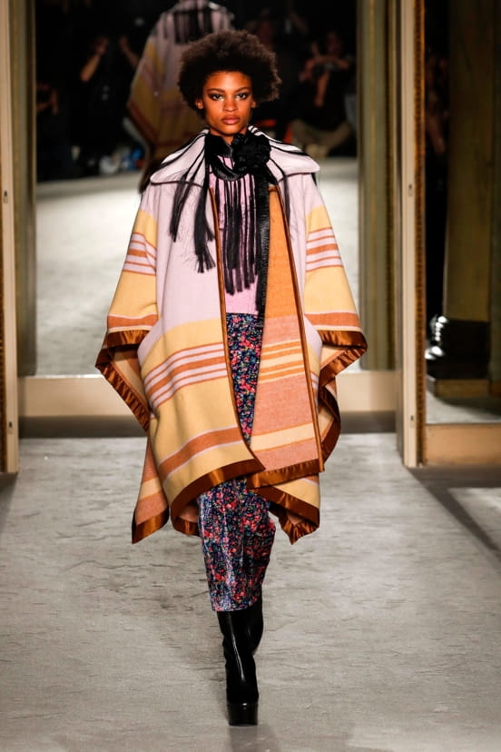 woman<br>FW20