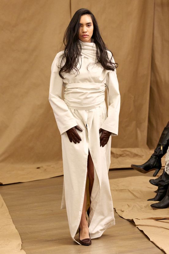woman<br>FW25