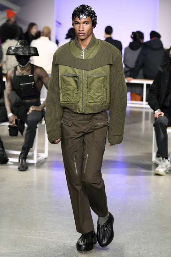 woman<br>FW22
