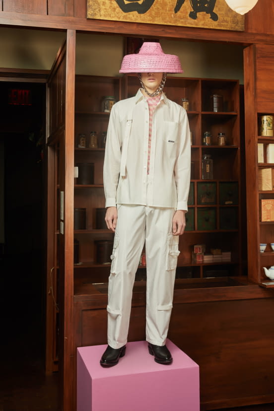 woman<br>FW21