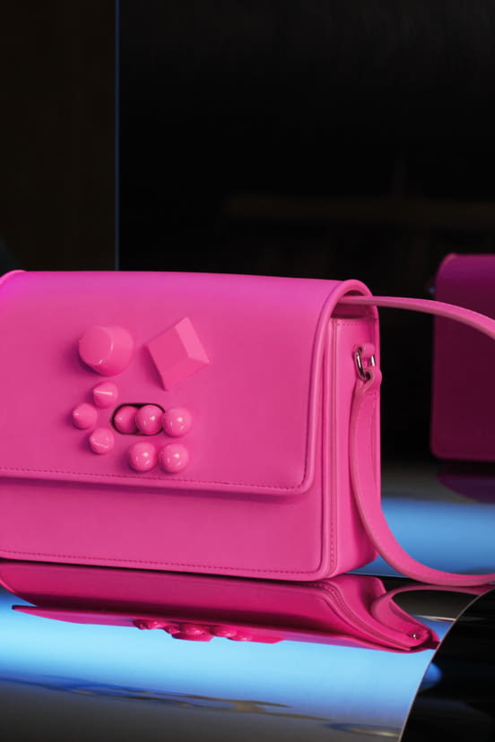 accessory<br>FW22