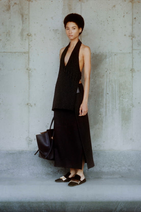 woman<br>FW21