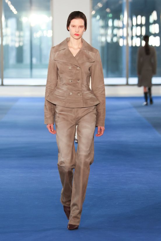 woman<br>FW26