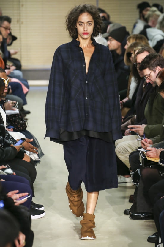 woman<br>F/W 17