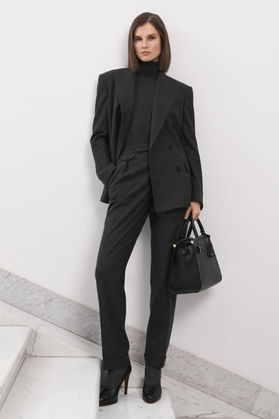 woman<br>FW20