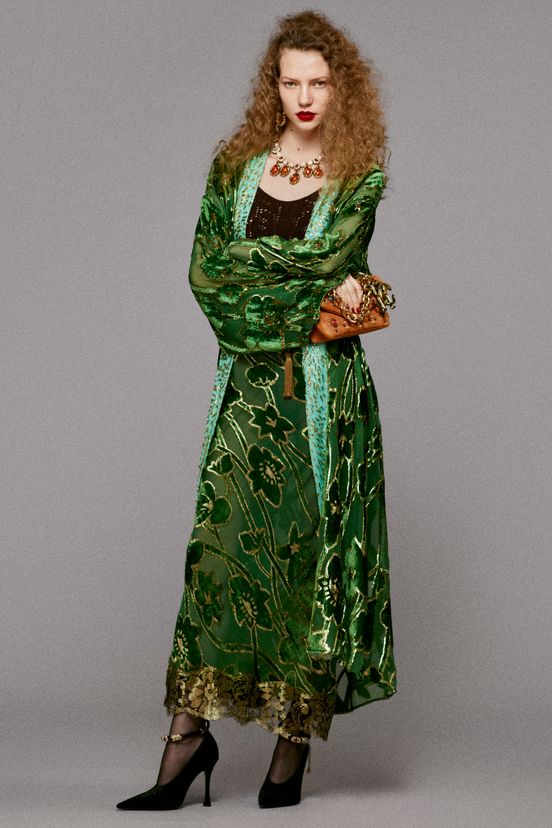 woman<br>Pre-Fall 2025