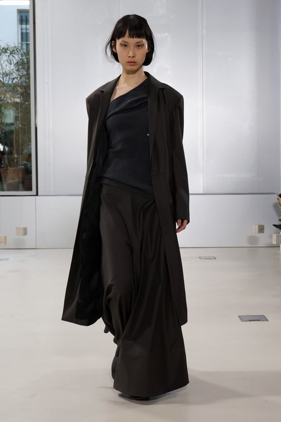 woman<br>FW24