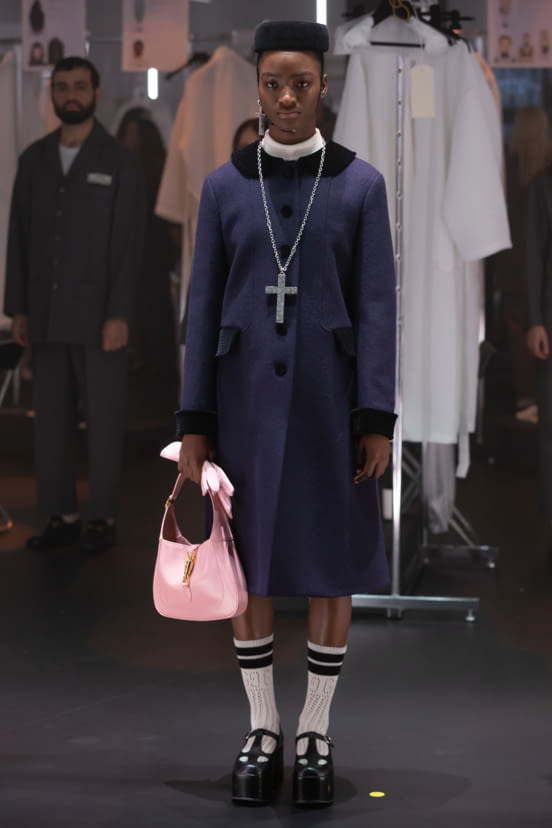 woman<br>FW20