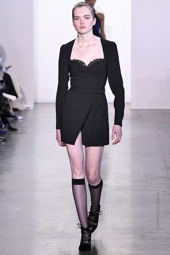 woman<br>FW19
