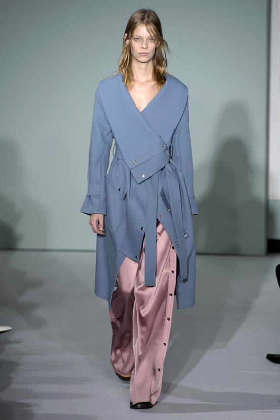 woman<br>F/W 17