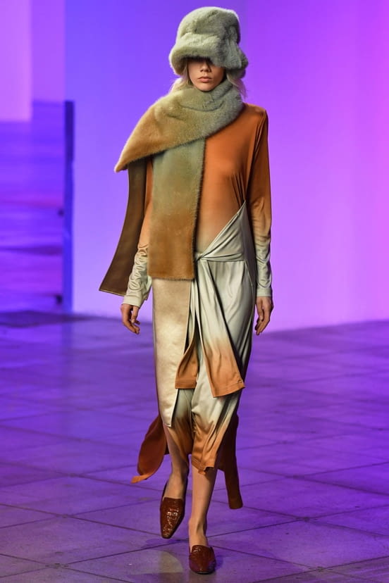 woman<br>F/W 18