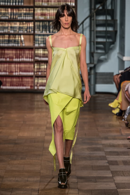woman<br>S/S 17