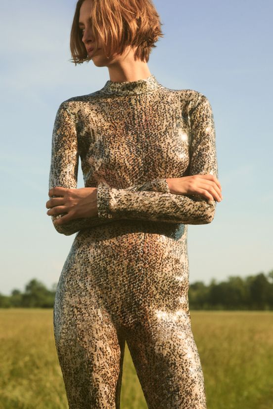 woman<br>RS23