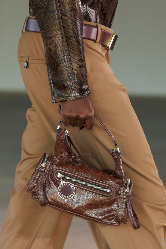 accessory<br>FW25