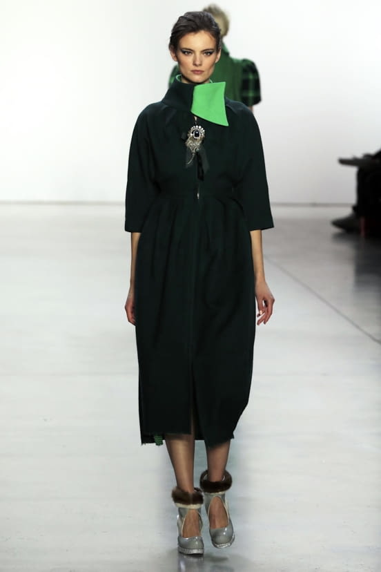 woman<br>FW20