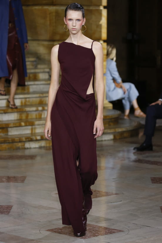 woman<br>SS20