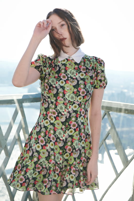 woman<br>SS22