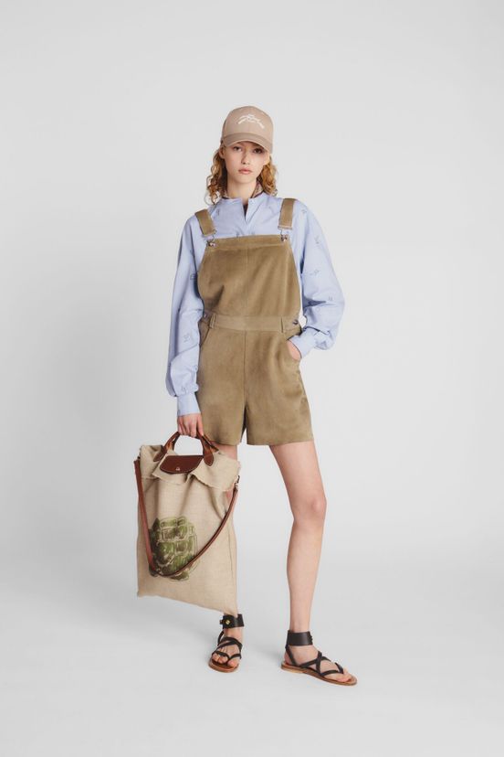 woman<br>SS25