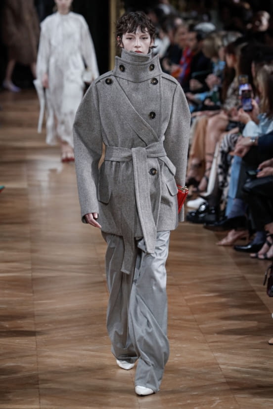 woman<br>FW20