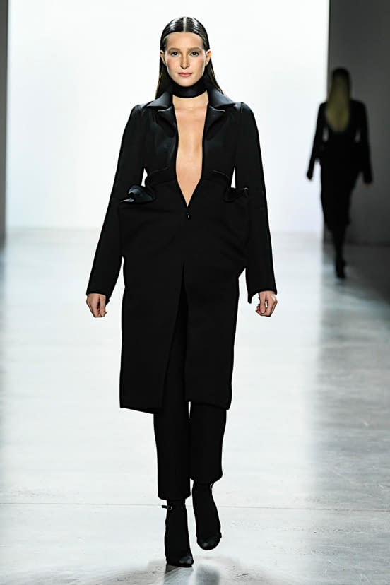 woman<br>FW20