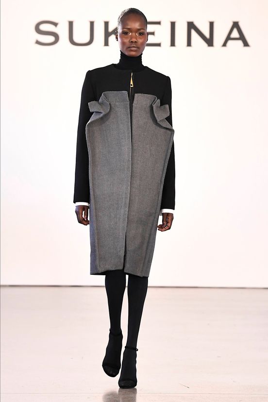 woman<br>FW23