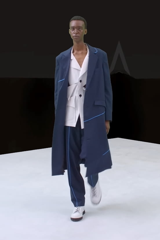 man<br>SS22