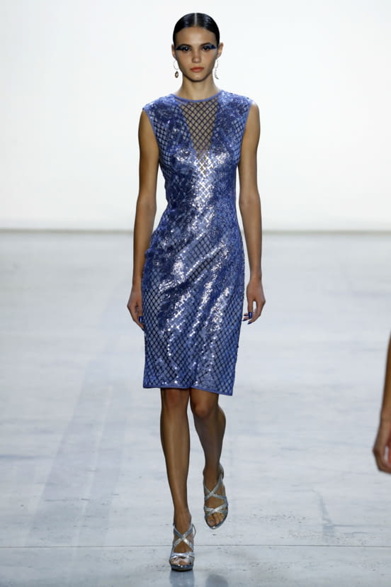 woman<br>SS19