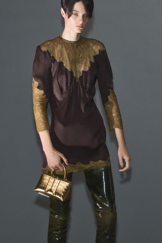 woman<br>FW26