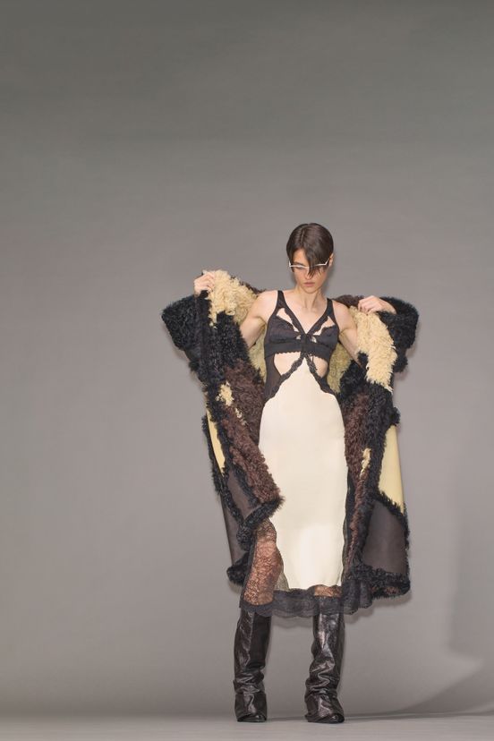 woman<br>FW26