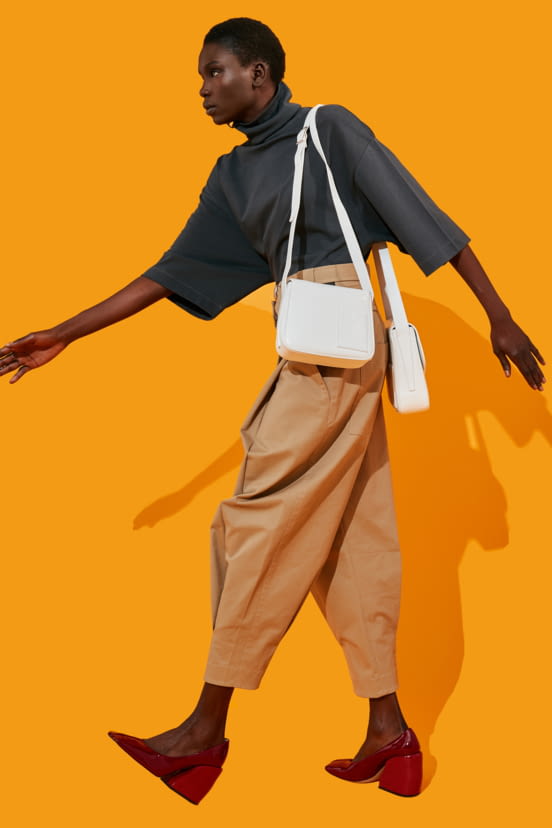 woman<br>PF20