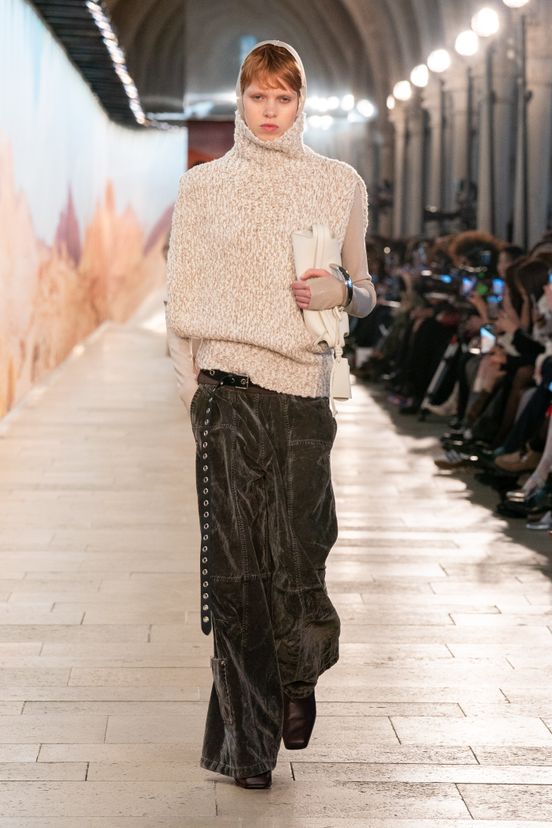 woman<br>FW25