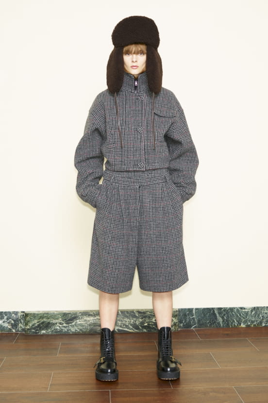 woman<br>FW21