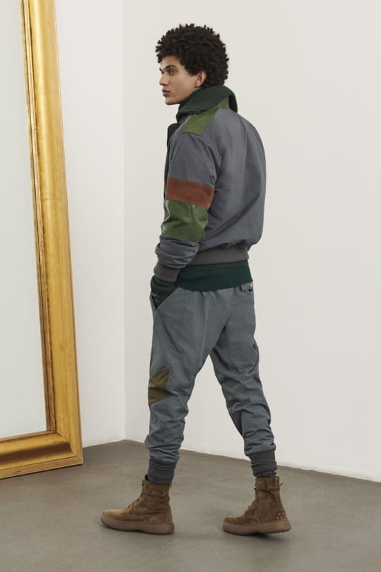 man<br>FW22