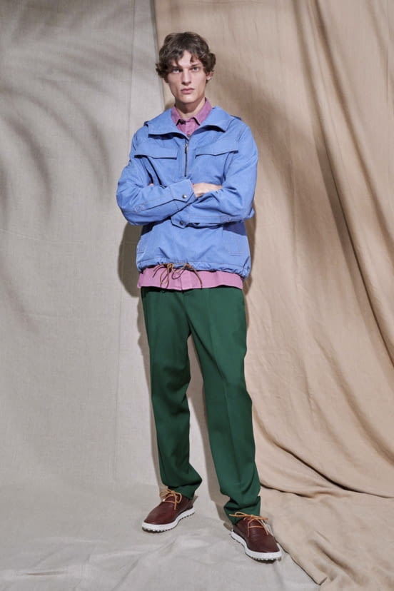 woman<br>SS21